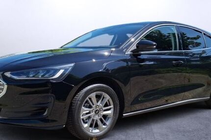 Ford Focus 4.900 km 27.880 &euro; Recklinghausen 45659
