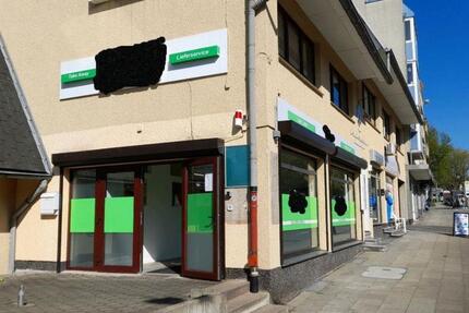 Komplett ausgestattetes Lokal für einen Gastro-Lieferdienst zimmer