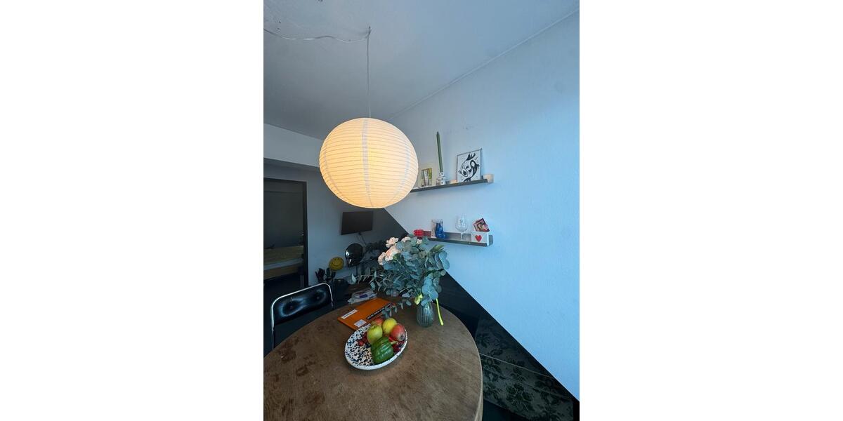 Dachgeschoßwohnung Bochum Wiemelhausen - 2 Zimmer, 32 m&sup2;, 550&euro; | Angebot:26400631