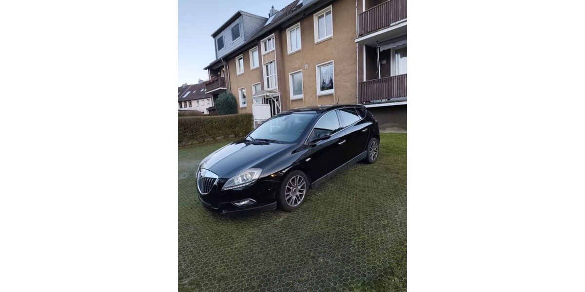 Lancia Delta 277.883 km 1.390 &euro; Heiligenhaus 42579