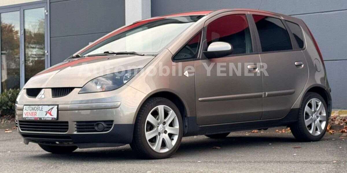 Mitsubishi Colt 180.000 km 2.499 &euro; Muelheim An Der Ruhr 45475