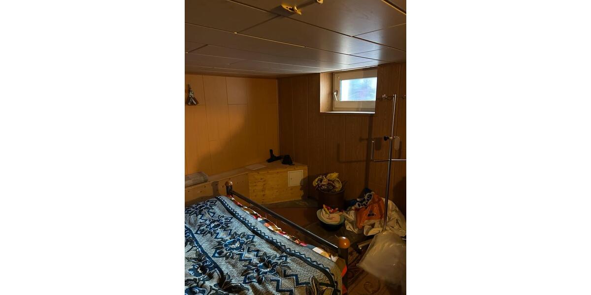 Reihenhaus Duisburg Rheinhausen - 3 Zimmer, 80 m&sup2;, 1.200&euro; | Angebot:25396681