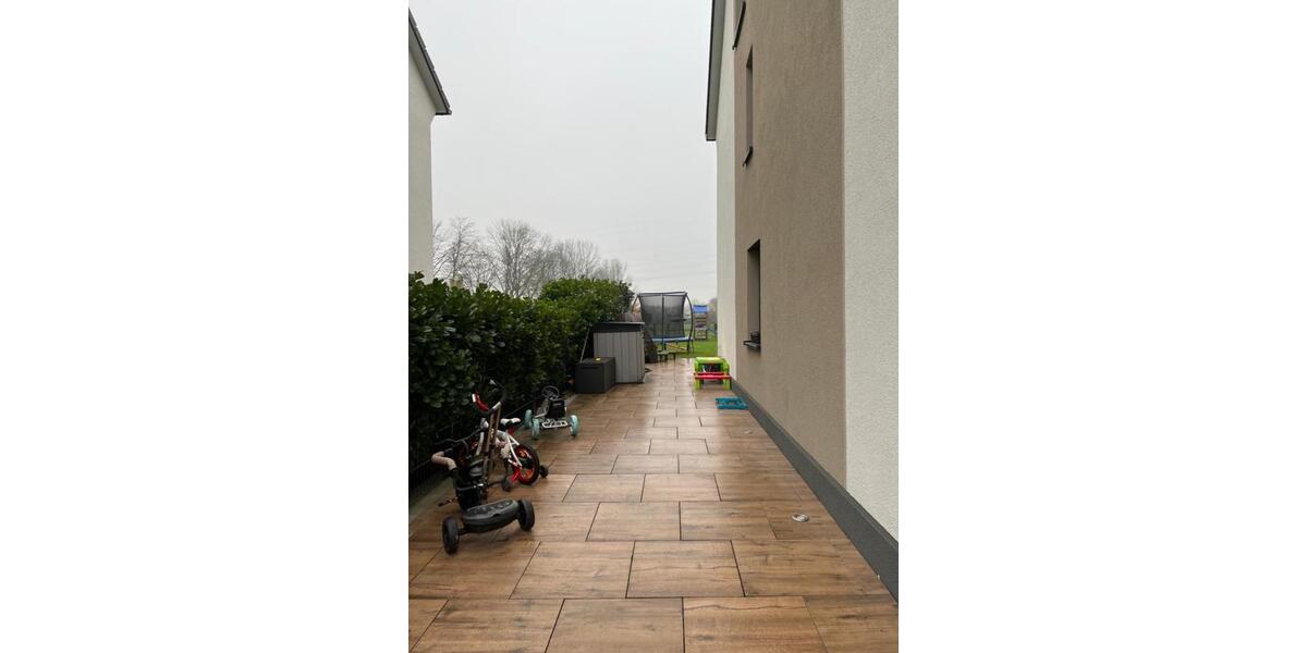 Reihenhaus Gelsenkirchen Gelsenkirchen-Nord - 5 Zimmer, 141 m&sup2;, 1.500&euro; | Angebot:25720932