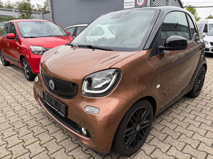 Smart ForTwo 50.000 km 10.350 € Essen 45356