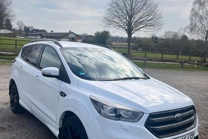 Ford Kuga 152.000 km 13.450 &euro; Erkrath 40699
