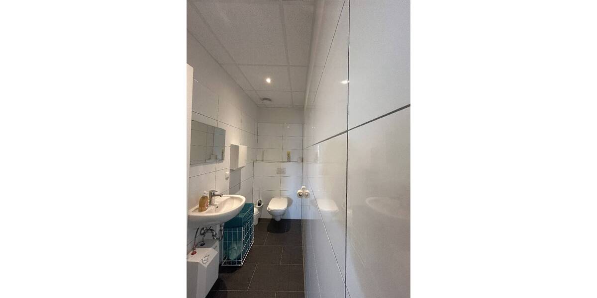 Reserviert!! ZENTRAL GELEGENE MODERNE BÜROEINHEIT IN VELBERT-MITTE (9176) zimmer