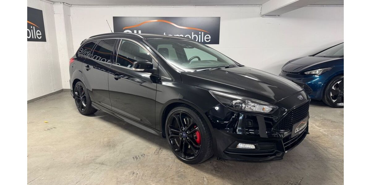 Ford Focus 53.230 km 15.990 &euro; Bottrop 46244