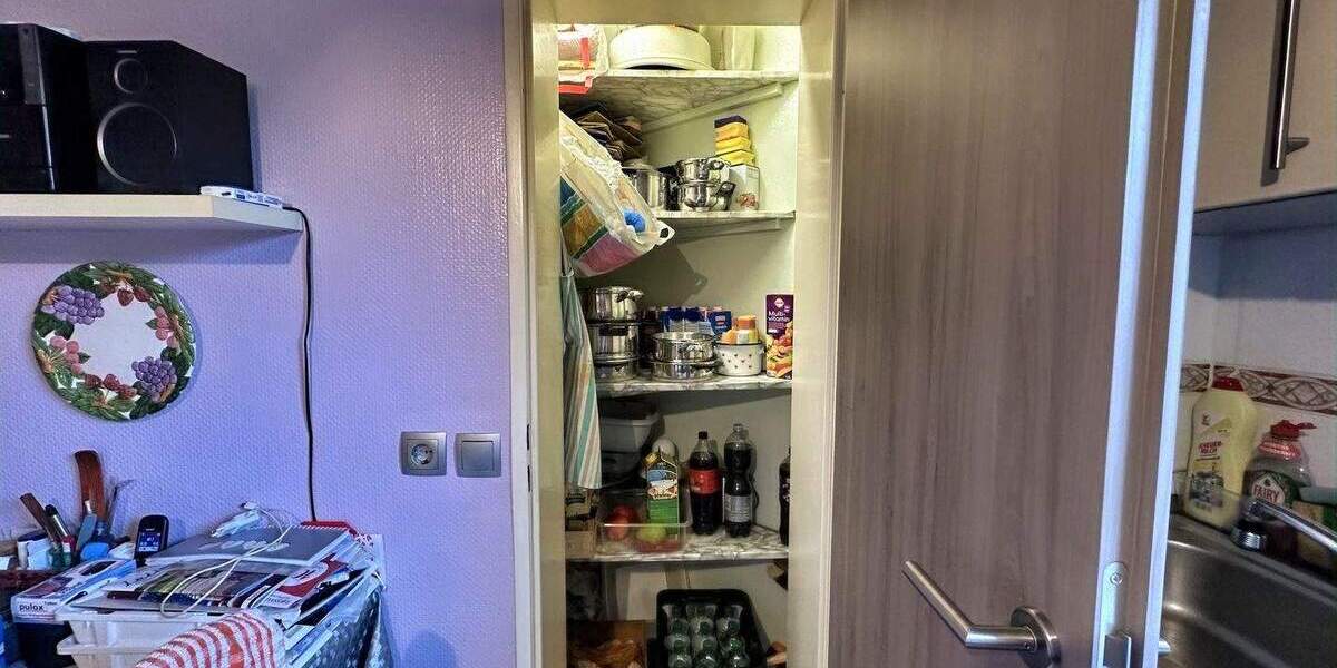 renovierte 3 Zimmer Wohnung, vollmöbliert 3 zimmer