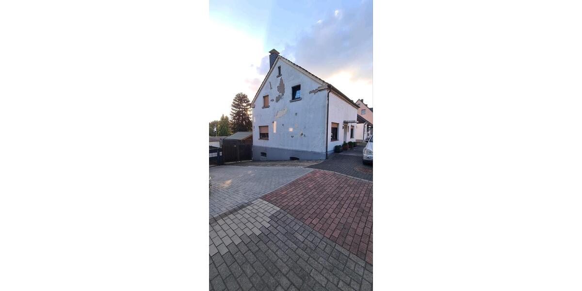 Einfamilienhaus Castrop-Rauxel Deinighausen - 6 Zimmer, 143 m&sup2;, 285.000&euro; | Angebot:25824442
