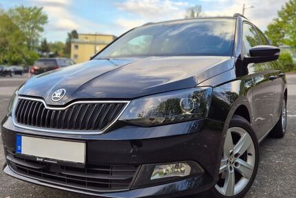 Skoda Fabia 149.900 km 6.790 &euro; Wuppertal 42113