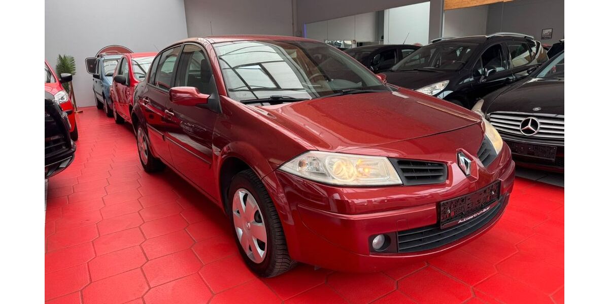 Renault Megane 104.000 km 4.490 &euro; Moers 47441