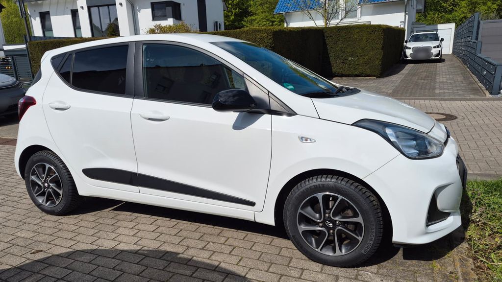Hyundai i10 54.086 km 9.650 &euro; Castrop-Rauxel 44581