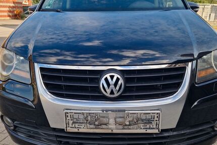VW Touran 243.886 km 4.900 &euro; Bochum 44805