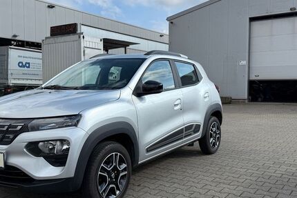 Dacia Spring 57.000 km 9.399 &euro; Gelsenkirchen 45884