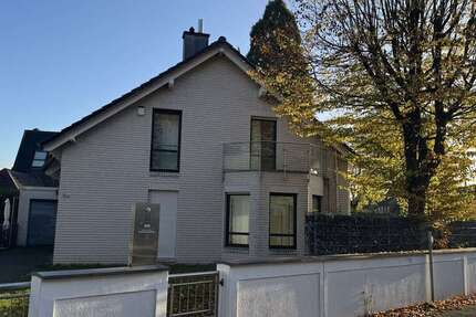 Haus Duisburg Baerl - 5 Zimmer, 175 m&sup2;, 829.800&euro; | Angebot:26455590