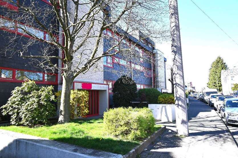 Wohnung zum Kaufen in Solingen 79.500 € 66 m²
