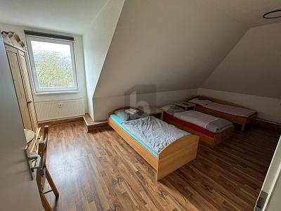 EIGENNUTZUNG ODER MIETKONZEPT ÜBERNEHMEN - Dachgeschoßwohnung Essen Stadtbezirk III | Angebot:25396791