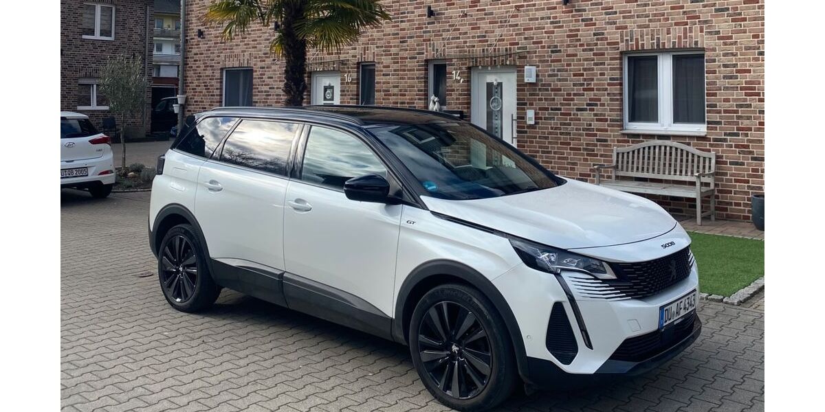 Peugeot 5008 39.500 km 27.400 &euro; Duisburg 47226