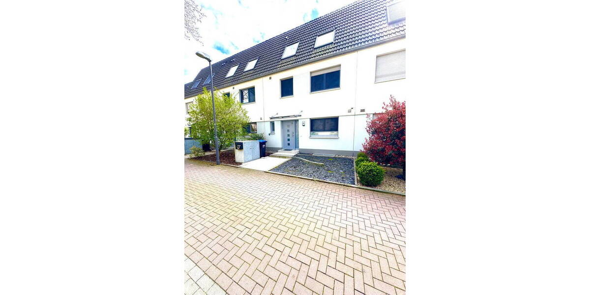 Reihenmittelhaus Essen Altendorf - 6 Zimmer, 144 m&sup2;, 589.000&euro; | Angebot:26027969