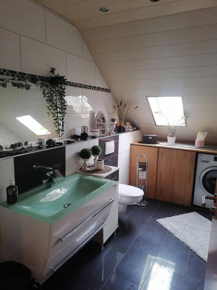 Wohnen mit Weitblick und Garten - großzügige Wohnung