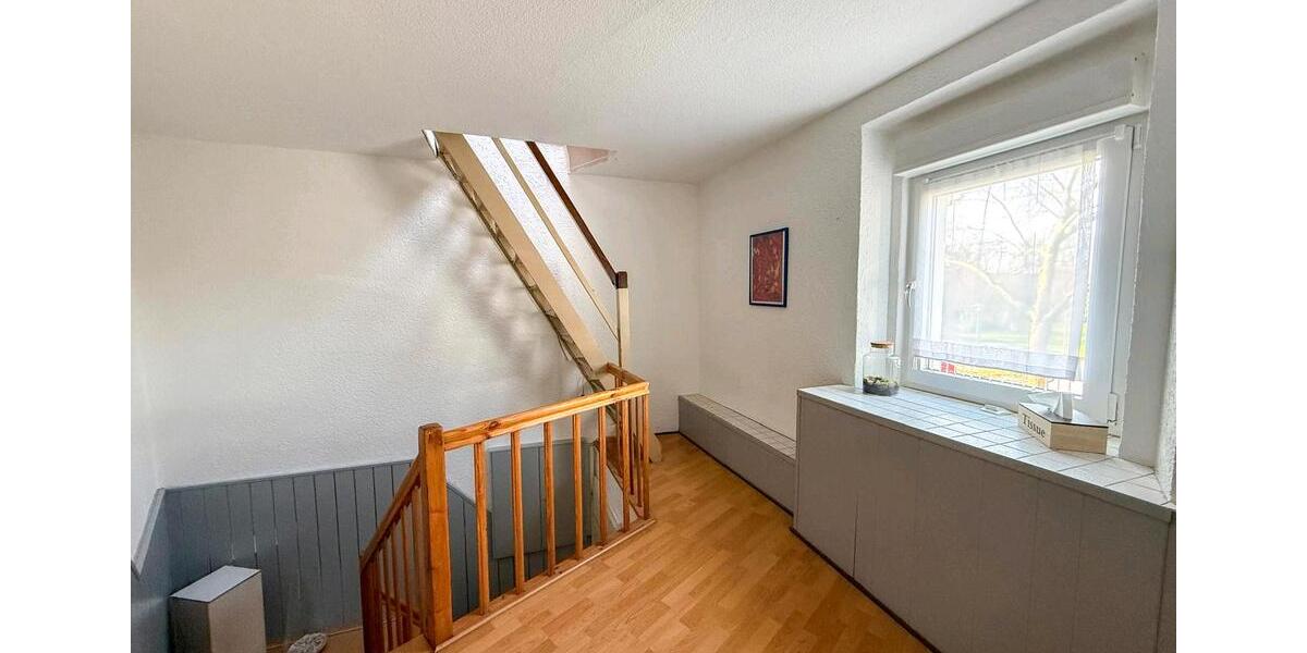 Reihenhaus Duisburg Hamborn - 5 Zimmer, 184 m&sup2;, 325.000&euro; | Angebot:27464599
