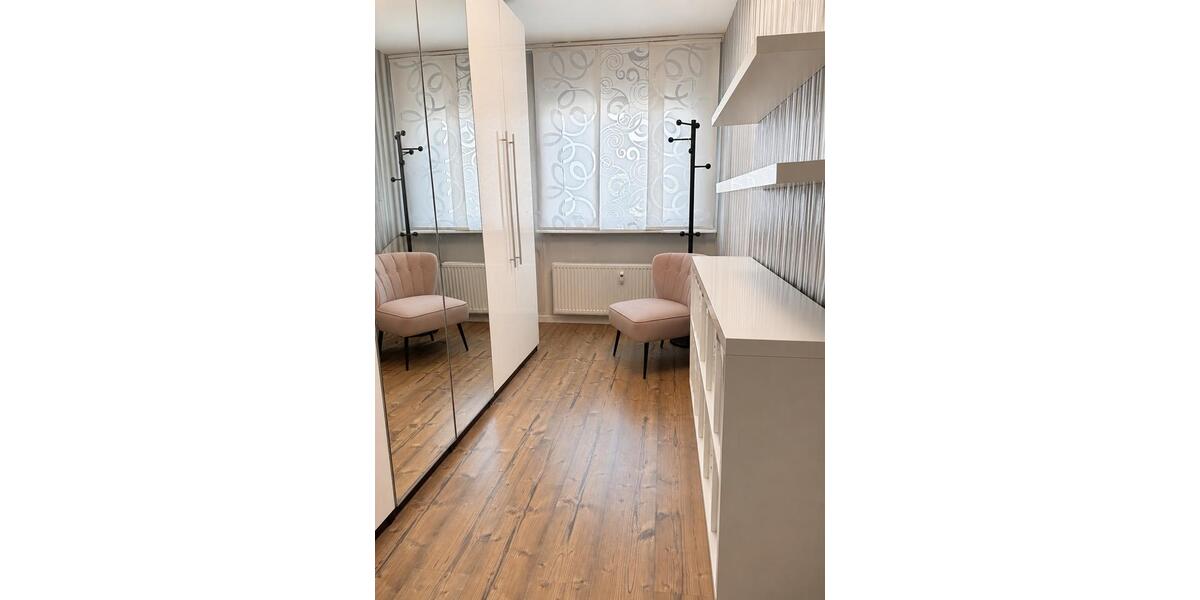 Etagenwohnung Wuppertal Gemarkung Elberfeld - 4.5 Zimmer, 82 m&sup2;, 198.000&euro; | Angebot:26933288