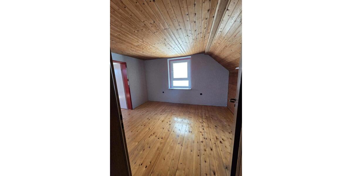 Mehrfamilienhaus, Wohnhaus Essen Stadtbezirk VII - 16 Zimmer, 240 m&sup2;, 495.000&euro; | Angebot:27463532