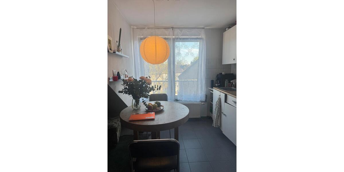 Dachgeschoßwohnung Bochum Wiemelhausen - 2 Zimmer, 32 m&sup2;, 550&euro; | Angebot:26400631
