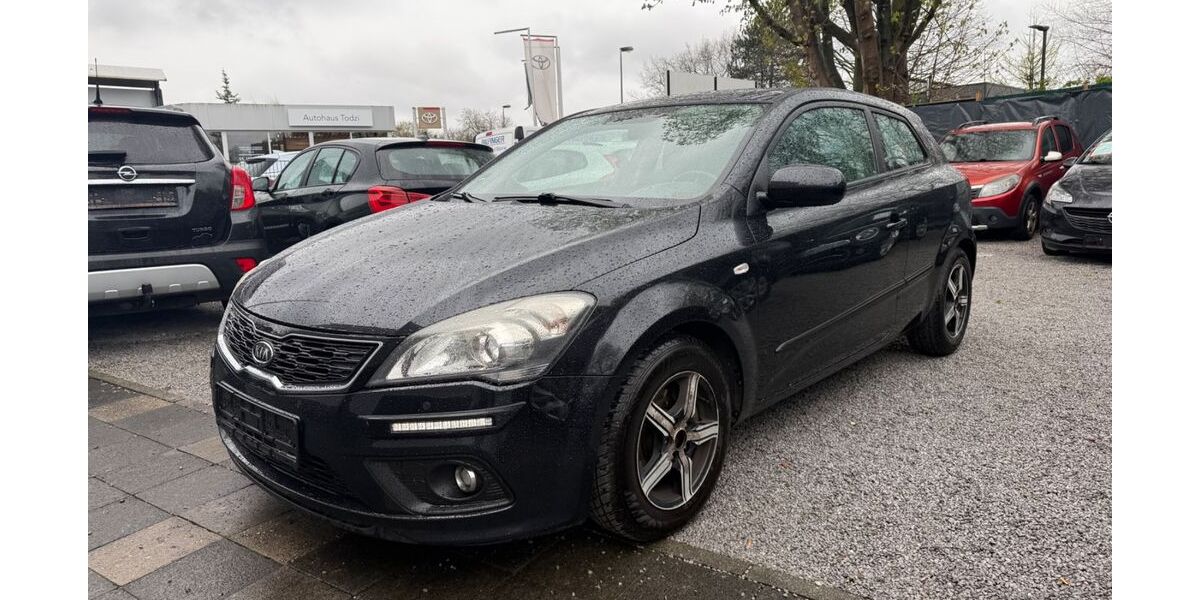 Kia ceed / Ceed 199.000 km 3.490 &euro; Gelsenkirchen Erle 45891