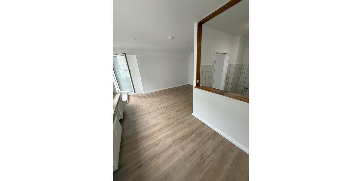 Einfamilienhaus Wuppertal Elberfeld - 2 Zimmer, 68 m&sup2;, 679&euro; | Angebot:26415589