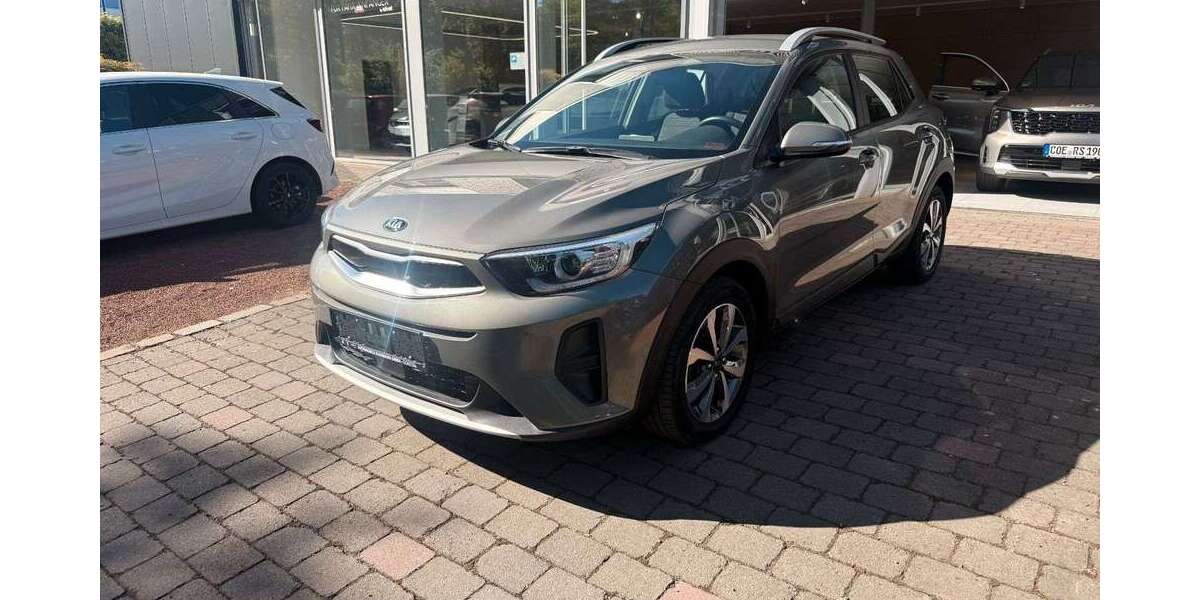 Kia Stonic 65.900 km 15.990 &euro; Dorsten 46282