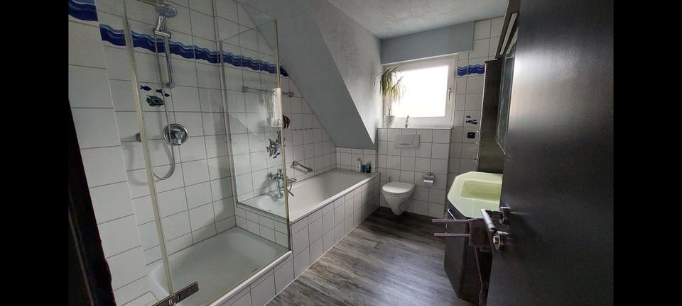 Idyllische Doppelhaushälfte in Spielstraße nähe Südringcenter 4 zimmer