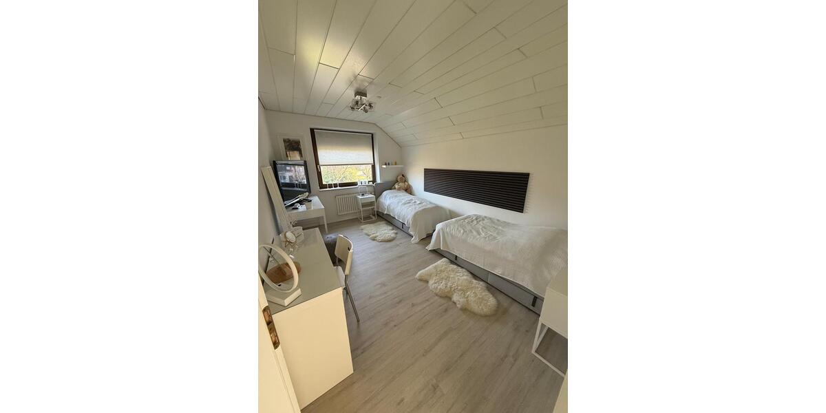 Großzügiges Reiheneckhaus in Altwalsum mit schönem Garten 6 zimmer