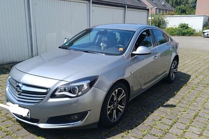 Opel Insignia 143.700 km 9.500 &euro; Bochum 44805