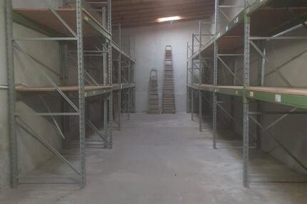 Lagerhalle zimmer