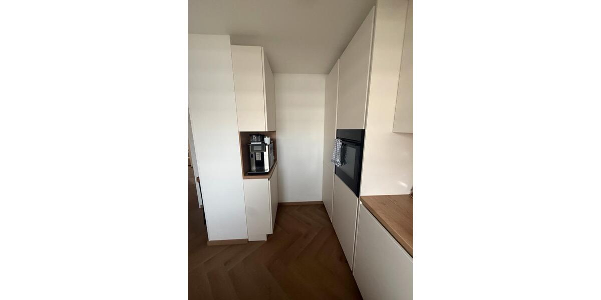 Dachgeschosswohnung links zu vermieten in Herne 3 zimmer