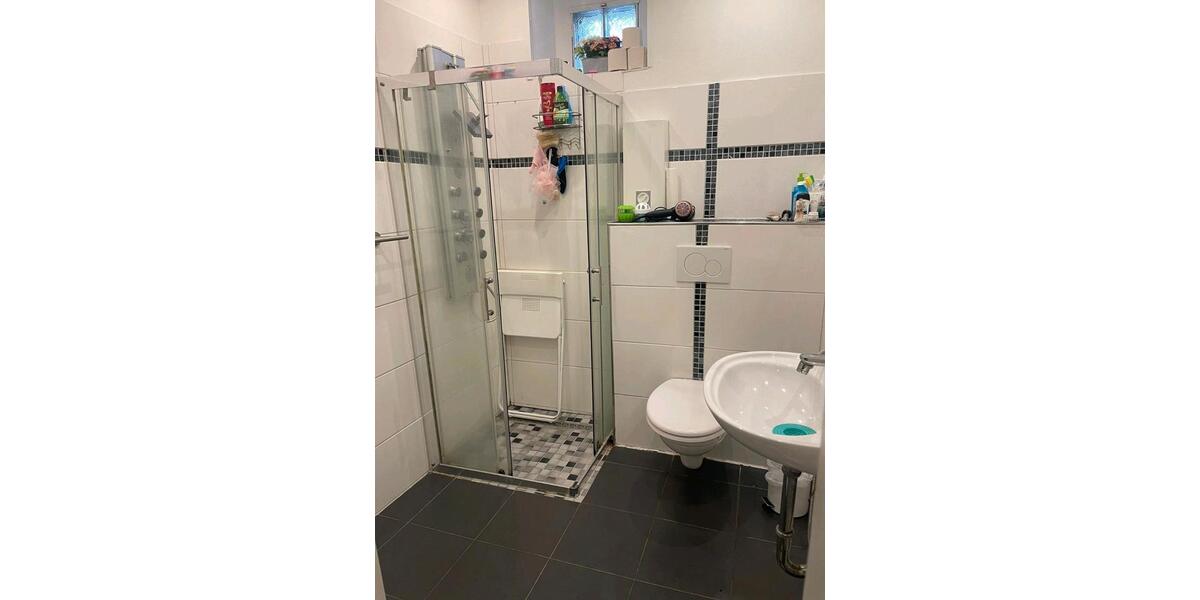 Etagenwohnung Essen Stadtbezirk VI - 2 Zimmer, 65 m&sup2;, 96.000&euro; | Angebot:27267421