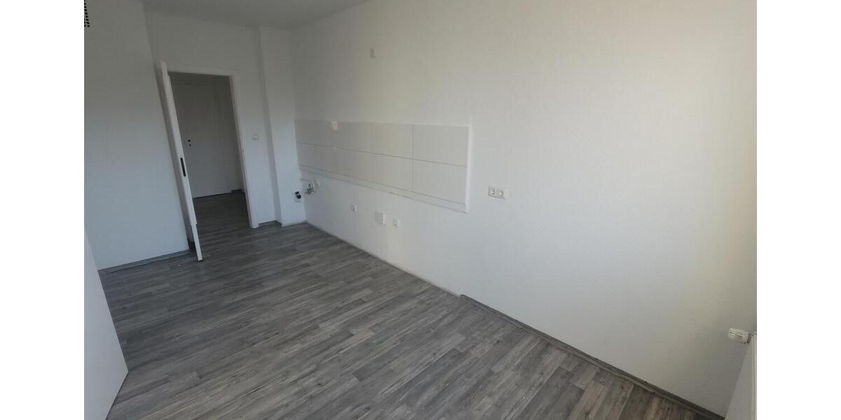 Renovierte 3-Zi-Wohnung im 2.OG in gefragter und Wohnanlage Ruhrhöhe - ideal für Paare und kl. Fam. 3 zimmer