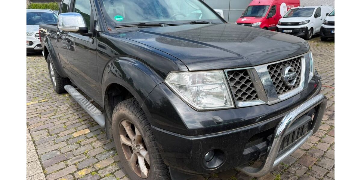 Nissan Navara 256.441 km 3.690 &euro; wuppertal 42285