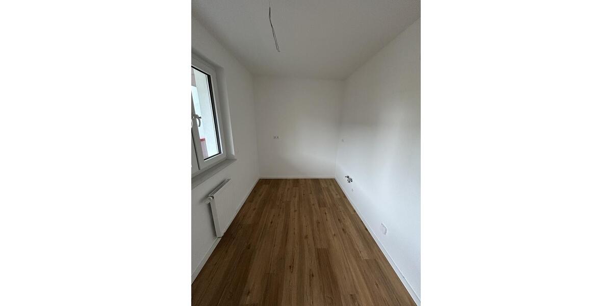 Etagenwohnung Essen Stadtbezirk V - 2.5 Zimmer, 70 m&sup2;, 736&euro; | Angebot:26063825
