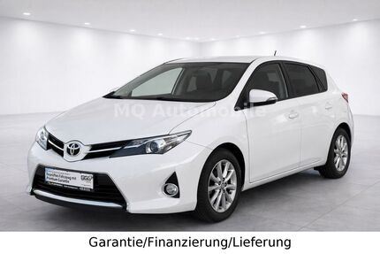 Toyota Auris 150.000 km 7.499 &euro; Recklinghausen, Germany 45661