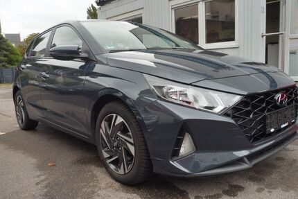 Hyundai i20 61.252 km 12.700 &euro; Bochum-Wattenscheid 44866