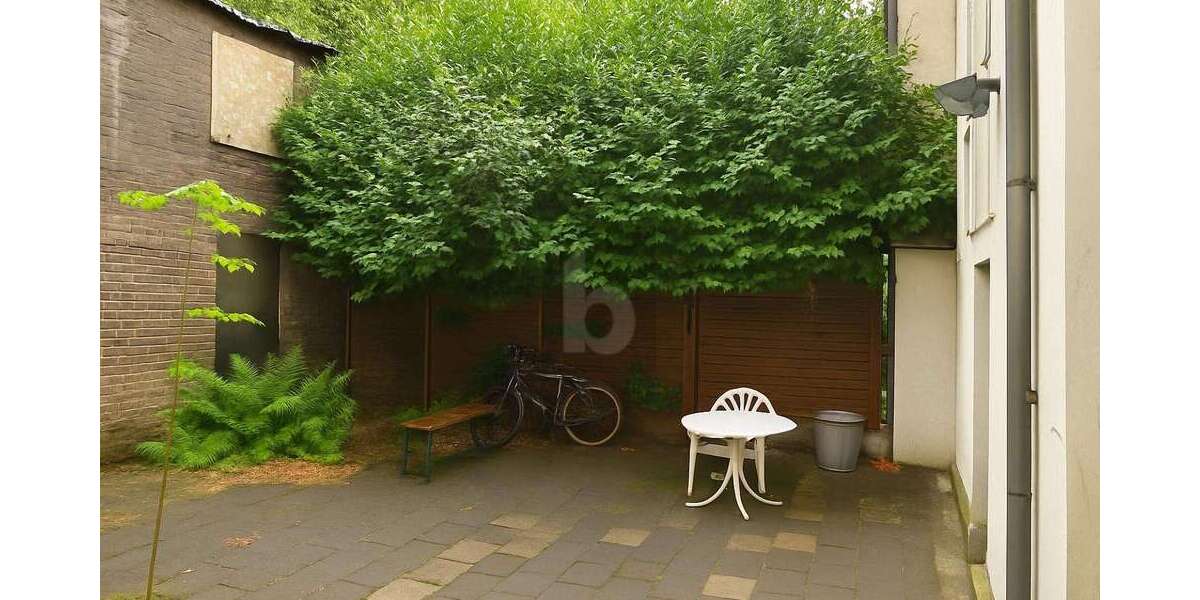 Einfamilienhaus Duisburg Laar - 13 Zimmer, 308 m&sup2;, 420.000&euro; | Angebot:27445061