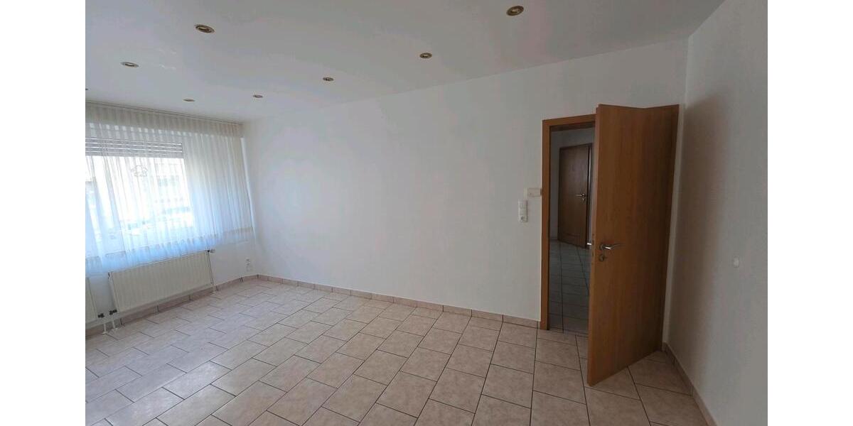 Erdgeschoßwohnung Essen Stadtbezirk III - 3 Zimmer, 80 m&sup2;, 220.000&euro; | Angebot:27492396