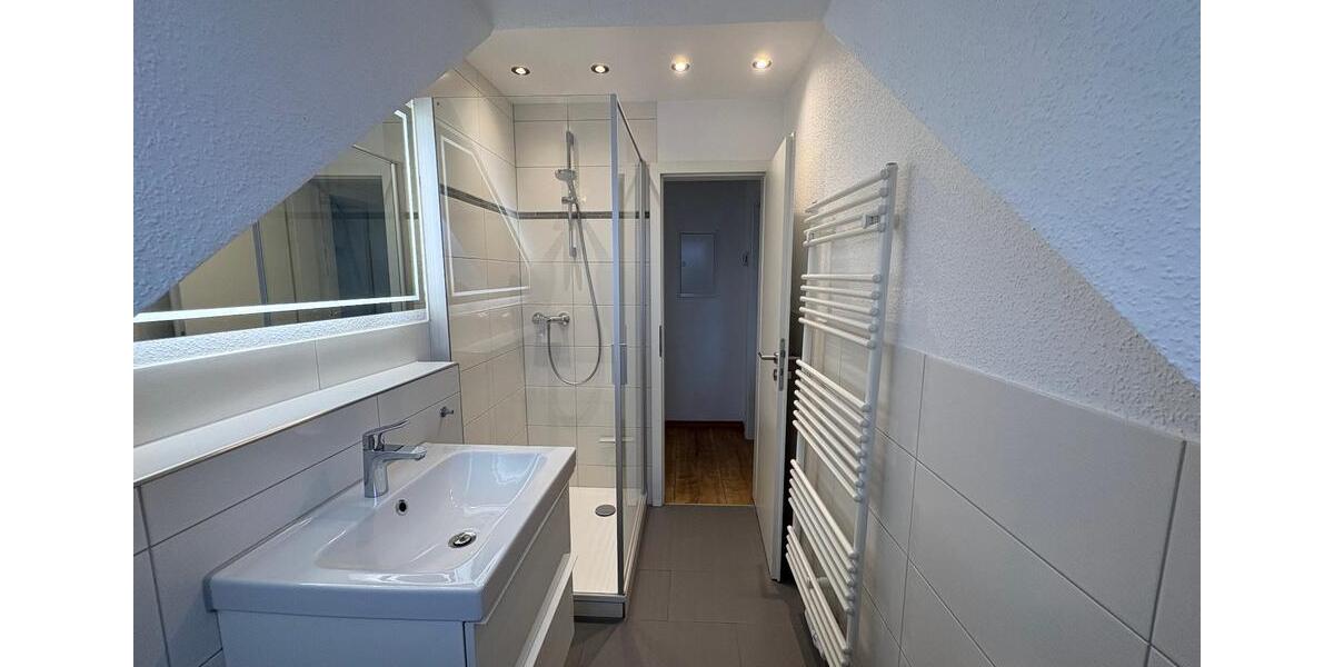 3,5 Raum-Wohnung DG (komplett renoviert 2019) 2 Etagenhaus Herne 3.5 zimmer