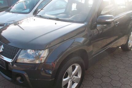 Suzuki Grand Vitara 146.000 km 8.000 &euro; Bochum 44809