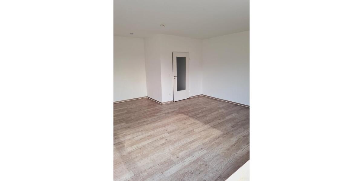 Dachgeschoßwohnung Dinslaken Lohberg - 2.5 Zimmer, 72 m&sup2;, 185.000&euro; | Angebot:27446989