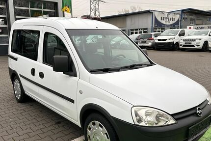 Opel Combo 89.000 km 2.890 € Bottrop 46238