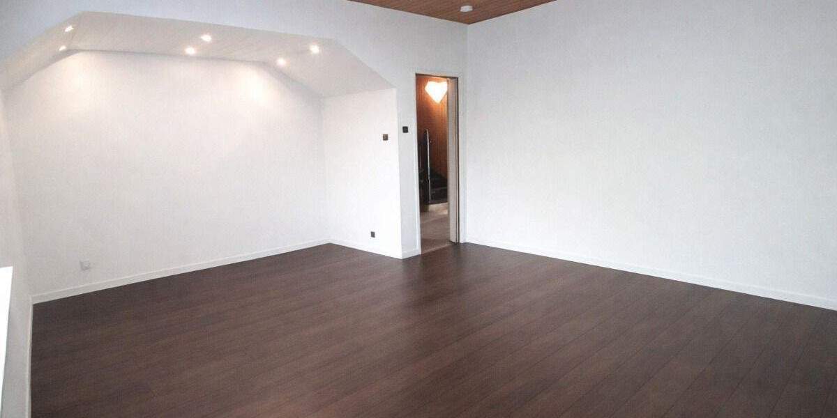 ALTE TRADITION NEU GESTALTEN! Reihenendhaus mit drei Schlafzimmern 4 zimmer