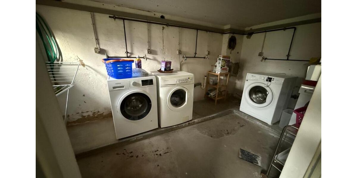 freie kompl. san. ETW 3 Raum KDB 1.OG Balkon 58,2 qm 6 FH E-Horst 3.5 zimmer